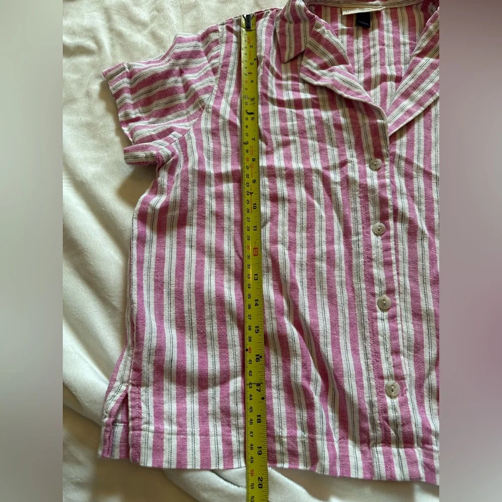 Universal Thread striped button up top size Xsmall - Picture 5 of 7
